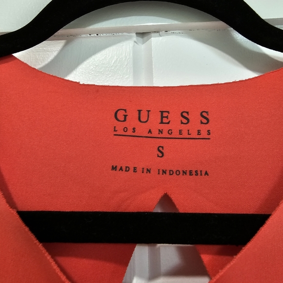 Guess spandex style dress with full zipper in front - Picture 3 of 5